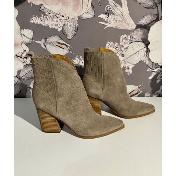 Marc Fisher Ommie Pointed Toe Boots - Picture 7 of 15